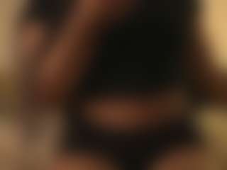 mulatalove's Live Sex Cam Show