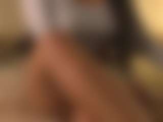 mulatalove's Live Sex Cam Show