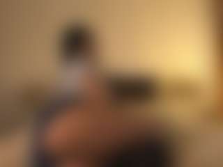 mulatalove's Live Sex Cam Show