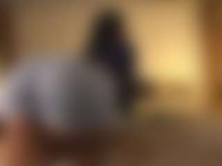 Live cam show with mulatalove - Brown Eyes on Cam Slut