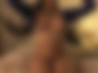 mulatalove's Live Sex Cam Show