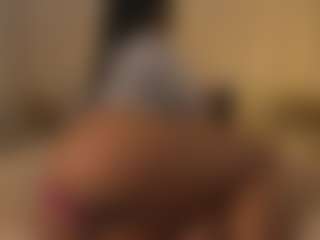 mulatalove's Live Sex Cam Show