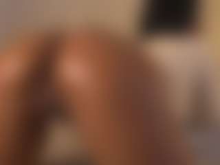 mulatalove's Live Sex Cam Show
