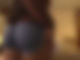 mulatalove's Live Sex Cam Show
