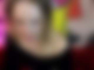MaribelRiverr MILF webcam performer live streaming