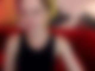 Spettacolo in cam dal vivo con MaribelRiverr - Vr su Camsoda