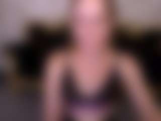 MaribelRiverr's Live Sex Cam Show