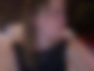 Live cam show with MaribelRiverr - Vr on Latina Girls