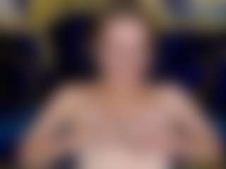 MaribelRiverr's Live Sex Cam Show