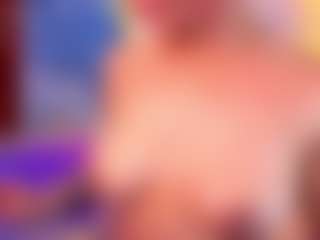 Live cam show with Noa-Tp - Petite on hotwifechat.live