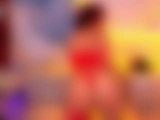 Live cam show with Noa-Tp - Colombia on Latina Girls