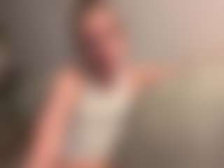 SummerR0ze's Live Sex Cam Show