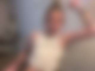 SummerR0ze's Live Sex Cam Show