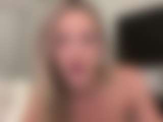 SummerR0ze's Live Sex Cam Show