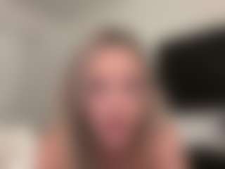 SummerR0ze's Live Sex Cam Show
