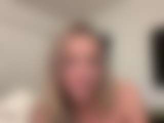 SummerR0ze's Live Sex Cam Show