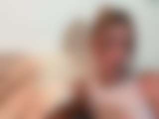 SummerR0ze's Live Sex Cam Show