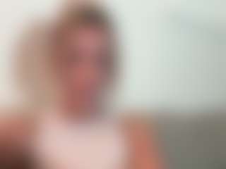 SummerR0ze's Live Sex Cam Show