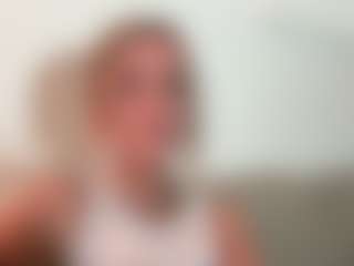 SummerR0ze's Live Sex Cam Show