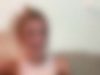 Live cam show with SummerR0ze - Strip Teen (18+) on SinfulBabes