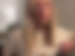 Live cam show with SummerR0ze - Abs on liverealitysex.com