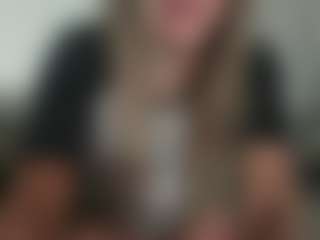 SummerR0ze's Live Sex Cam Show