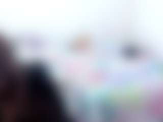Live cam show with MEGANGREY21 - Facial on Milfs Live