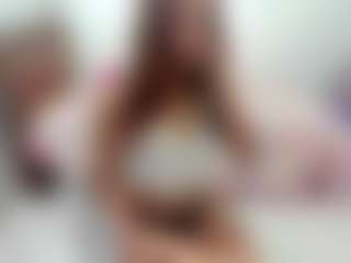 Live cam show with MEGANGREY21 - Facial on Camsoda