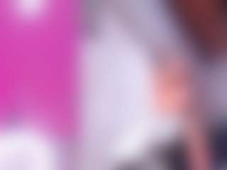 Live cam show with PurryBella - Bedroom on Mixed Magazine Live