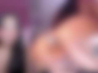 Live cam show with PurryBella - Lovense Middle Aged on xDating