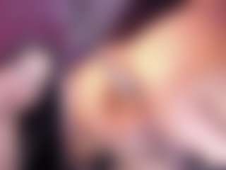 Live cam show with PurryBella - Curvy Young Adult on milfzrlive.com