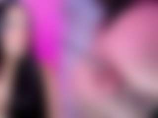 Live cam show with PurryBella - Cougar on CamwithHer