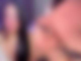 Live cam show with PurryBella - Petite on StripNow