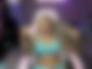 Live cam show with Carmela - Ebony on crypto-cams