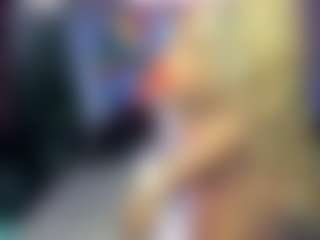 Live cam show with Carmela - Amateur on CamwithHer