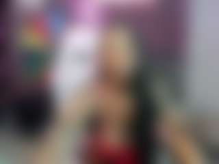 Live cam show with Carmela - Fingering Ebony on Dare Cams