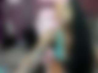 Live cam show with Carmela - Amateur Brown Hair on CamClone