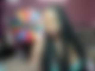 Live cam show with Carmela - Spank Brown Hair on Chatstar