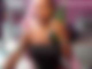 Live cam show with Carmela - Spank Curvy on TeamSkeetLive