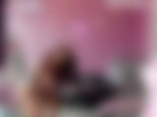 Live cam show with Carmela - Anal Brown Hair on fapnchat
