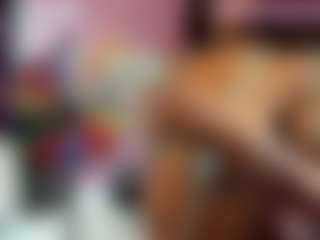 Live cam show with Carmela - Sexwebcam BBW on livesuperchat.net