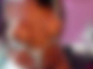 Live cam show with Carmela - Sexwebcam Brown Hair on sexylivex.com