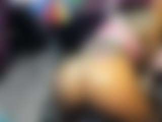 Live cam show with Carmela - Thick on LiveSexCams6