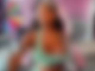 Live cam show with Carmela - Spank Brown Hair on Latina Girls