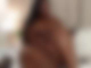 XYOMARA-WILD's Live Sex Cam Show