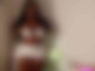 Live cam show with XYOMARA-WILD - Ebony on Camsoda | colombia