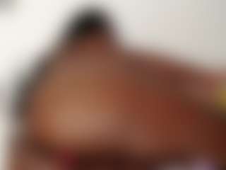 XYOMARA-WILD's Live Sex Cam Show