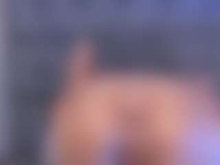 Live cam show with EclipseLoveOS - Petite on madthumbs