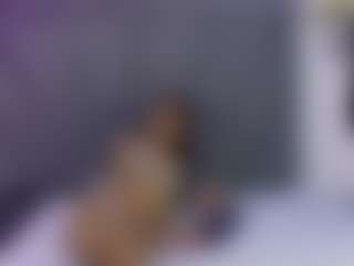 Live cam show with EclipseLoveOS - Teen (18+) on Stripli.com
