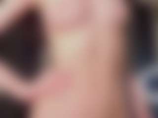 JulianneEdgman's Live Sex Cam Show